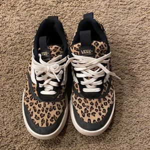 Vans size 7 cheetah print sneakers